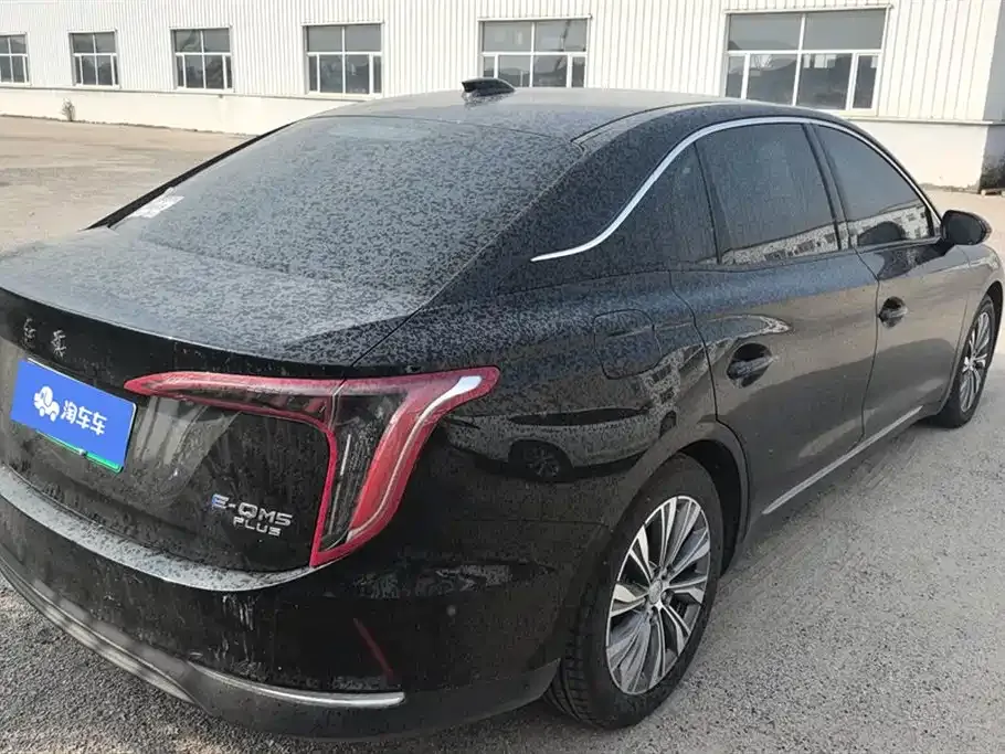 Hongqi E-QM5 2024 из CN, фото 3