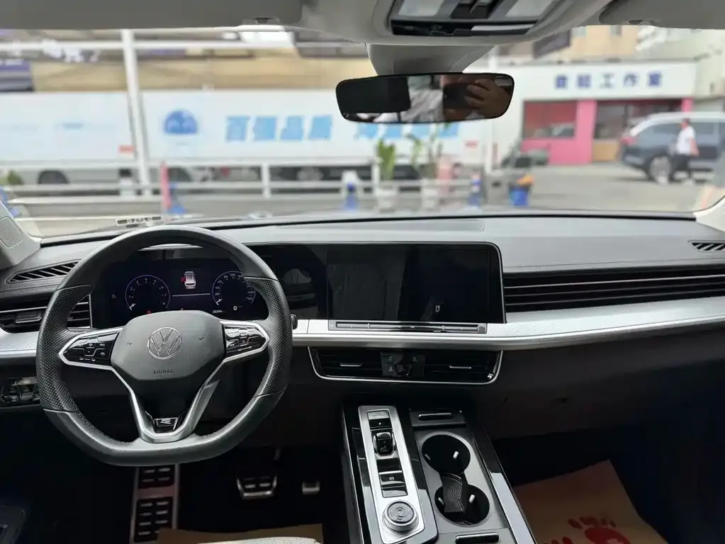 Volkswagen Tavendor 2024 из CN, фото 6