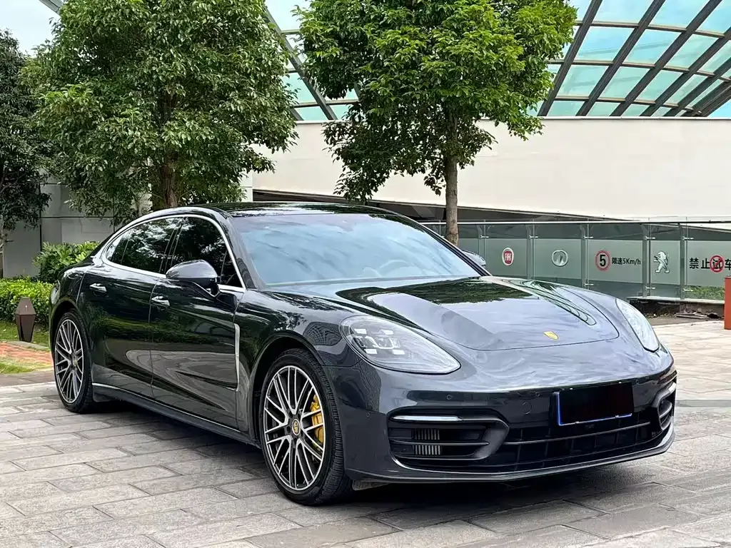 Porsche Panamera 2023 из CN, фото 3