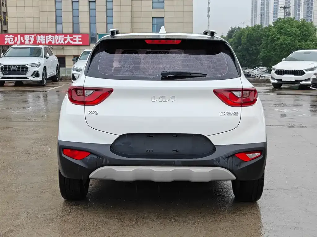 Kia KX1 2022 из CN, фото 8