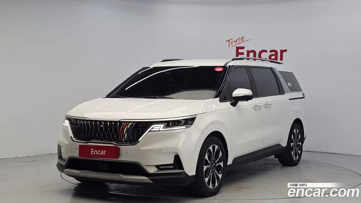 Kia Carnival 2023 из KR, фото 1