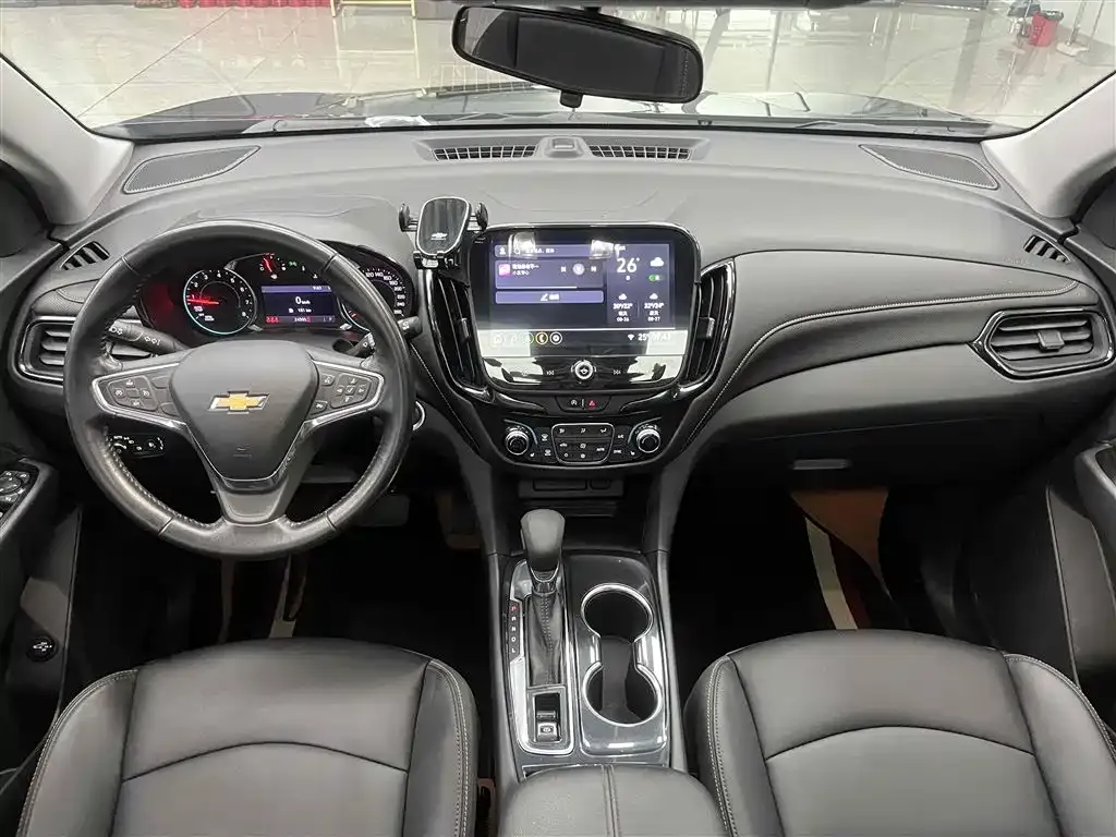Chevrolet Equinox 2023 из CN, фото 2