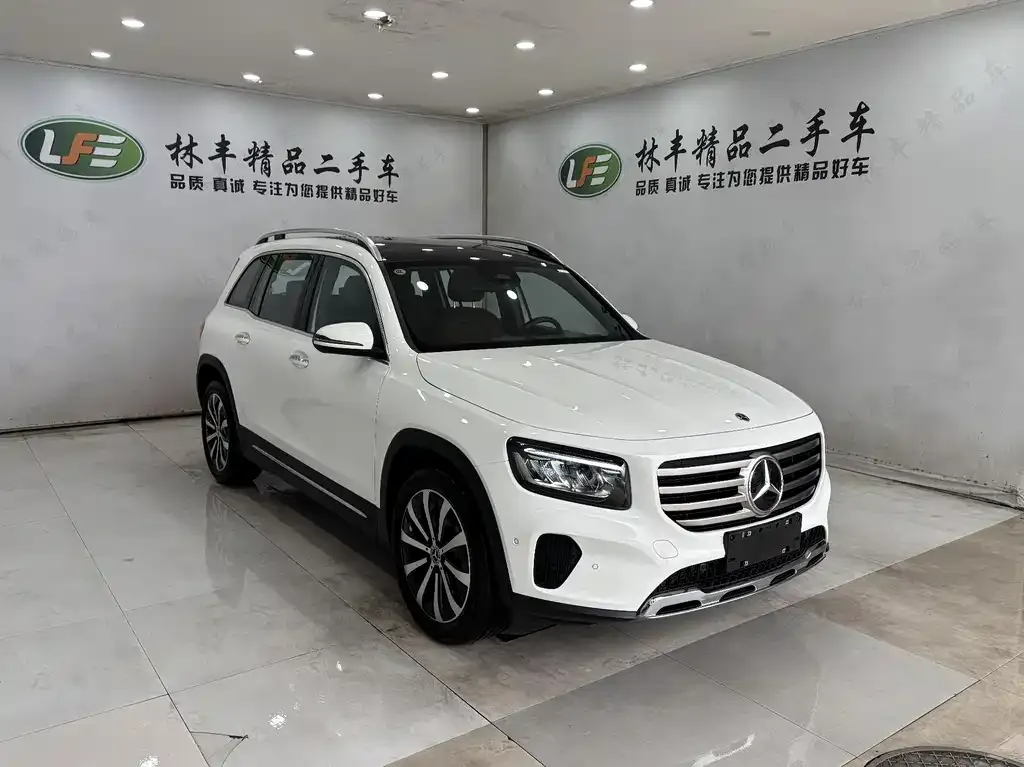 Mercedes-Benz GLB 2023 из CN, фото 4