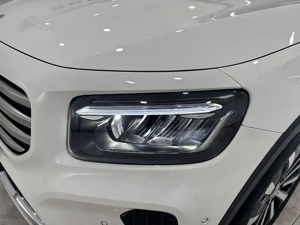 Mercedes-Benz GLB 2023 из CN, фото 9