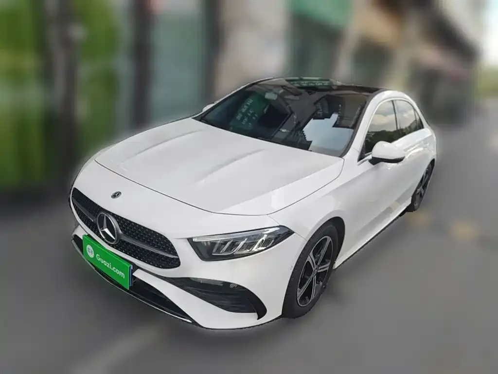 Mercedes-Benz A-Class 2024 из CN, фото 2