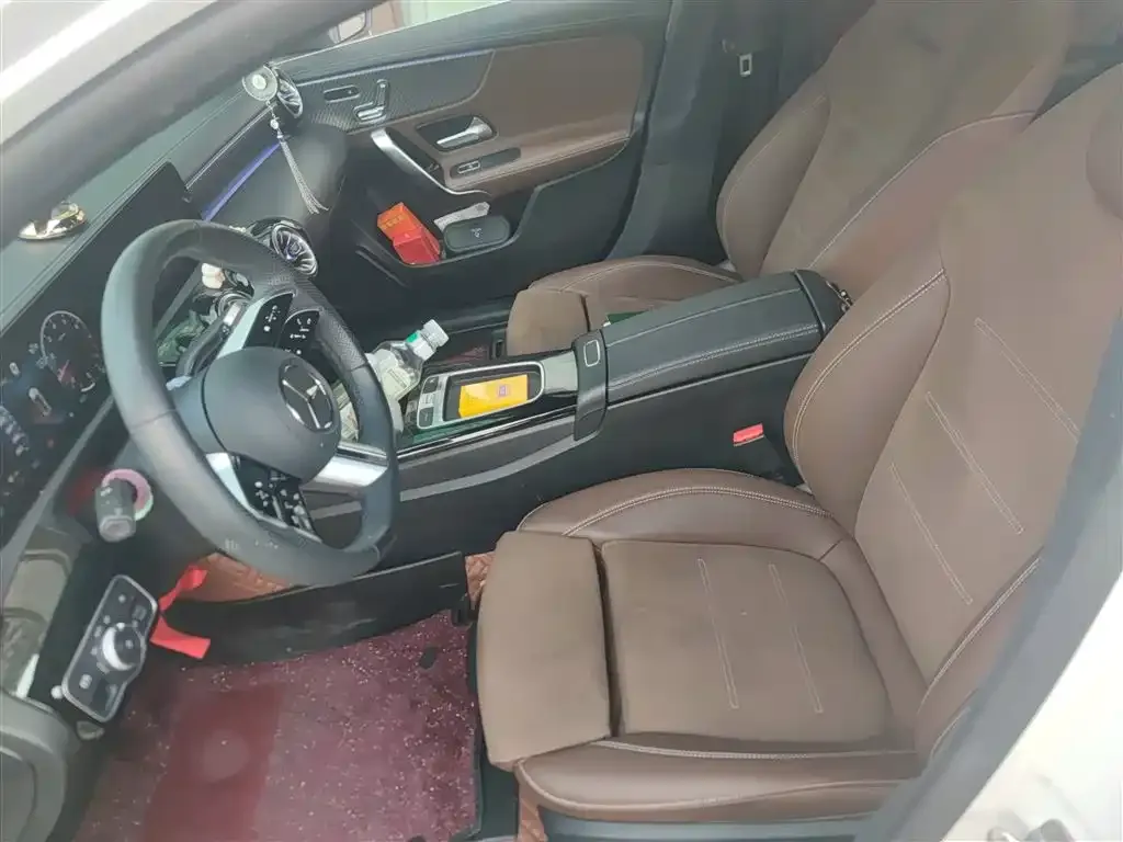Mercedes-Benz A-Class 2024 из CN, фото 8