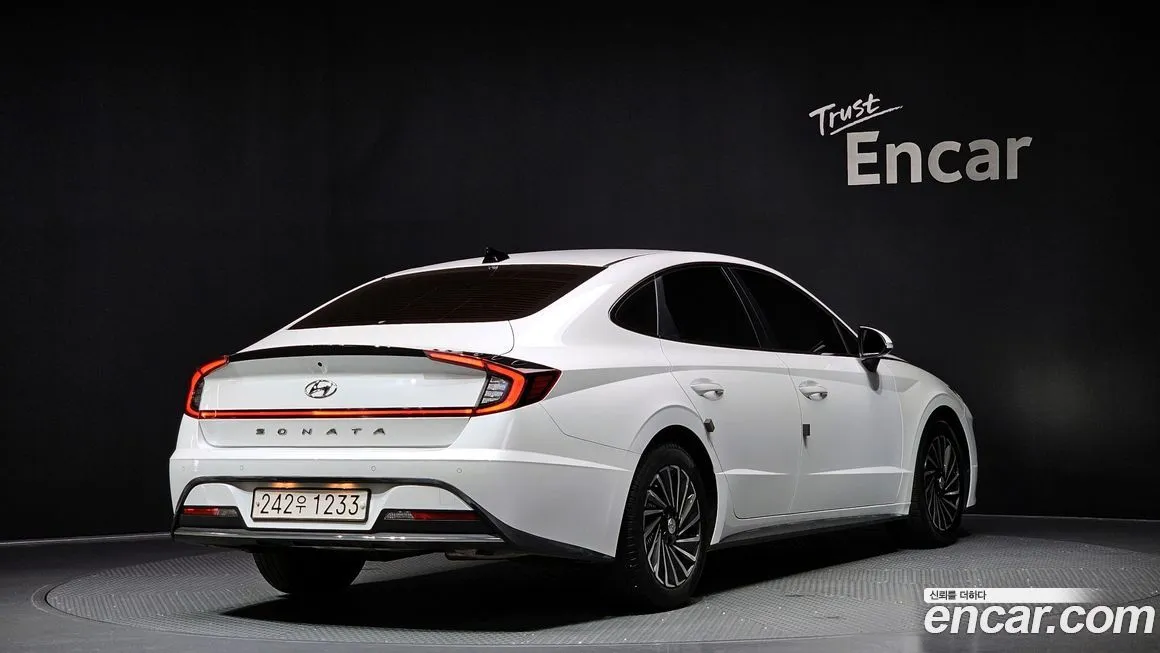 Hyundai Sonata 2021 из KR, фото 2