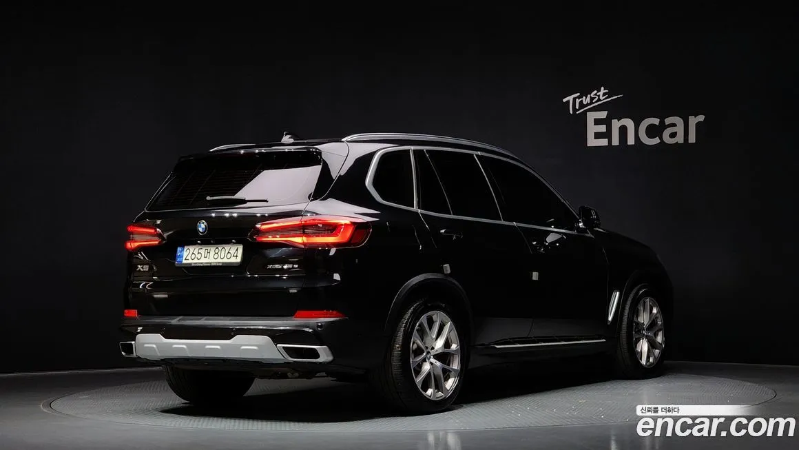 BMW X5 — фото 2
