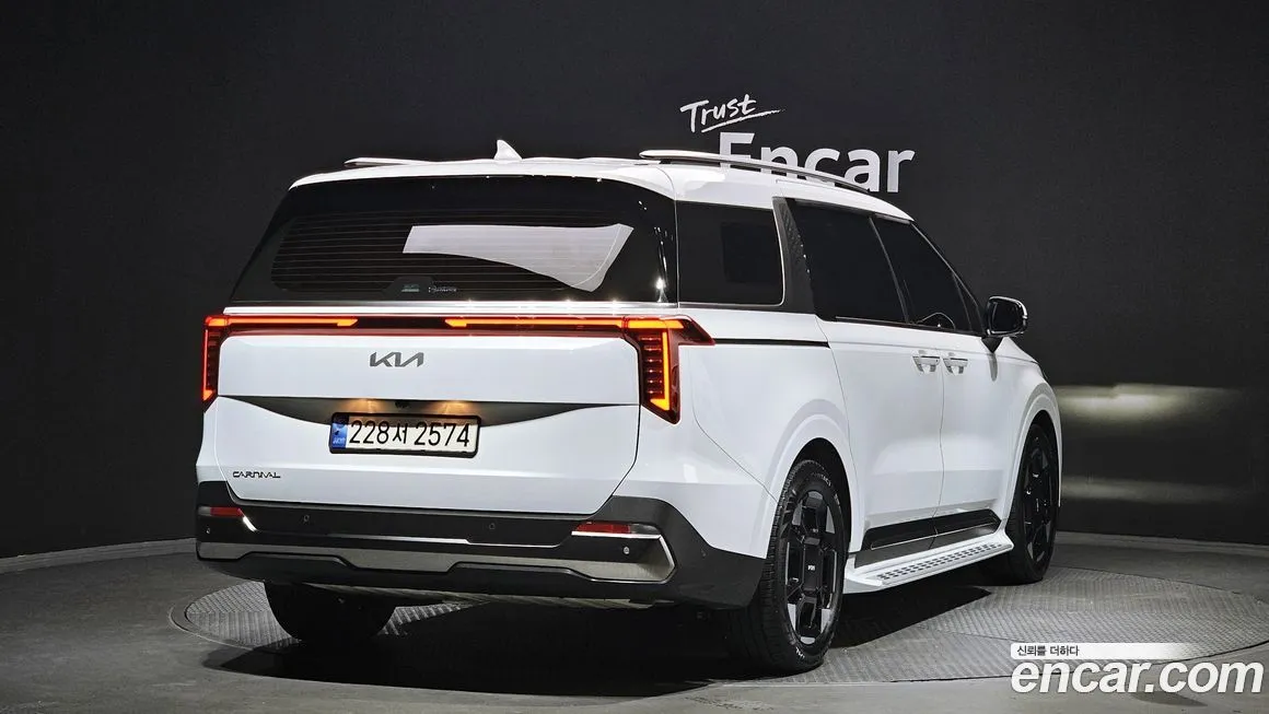 Kia Carnival 2024 из KR, фото 2