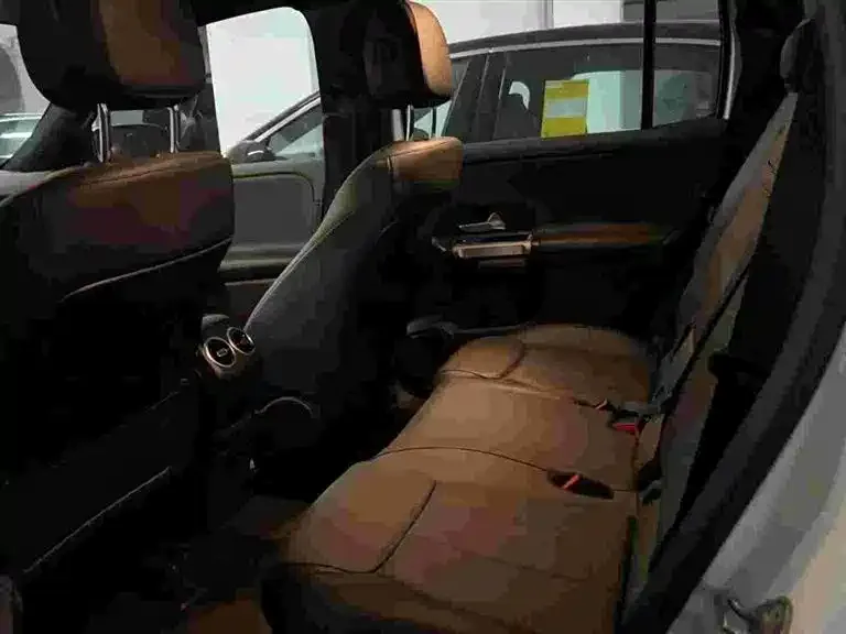 Mercedes-Benz GLB 2023 из CN, фото 7