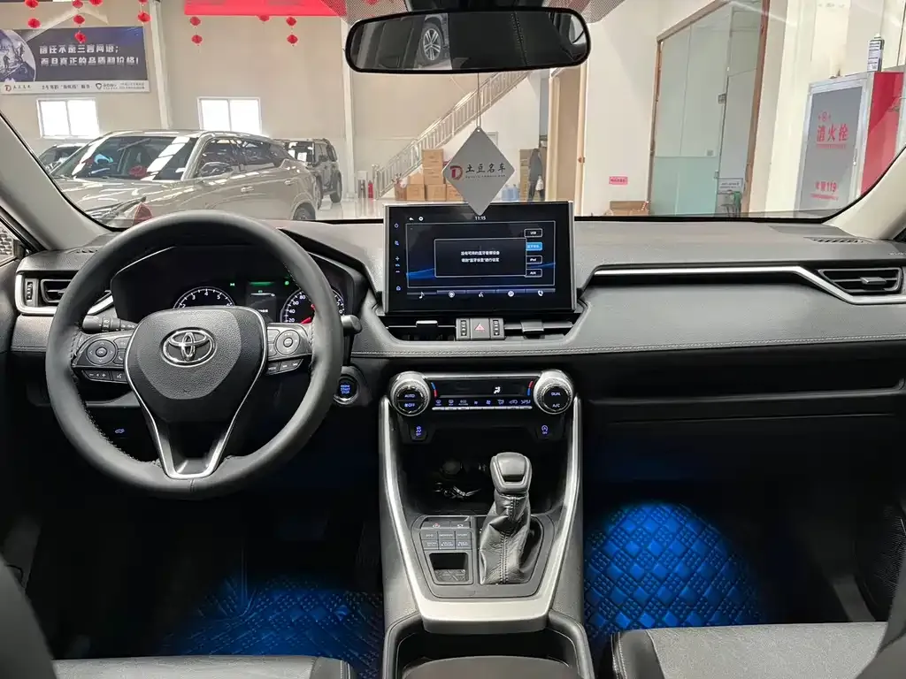 Toyota Wildlander 2021 из CN, фото 9