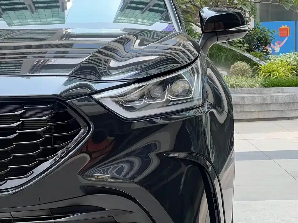 Toyota Crown Kluger 2024 из CN, фото 9