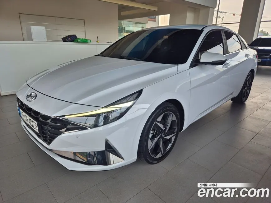 Hyundai AVANTE 2022 из KR, фото 2