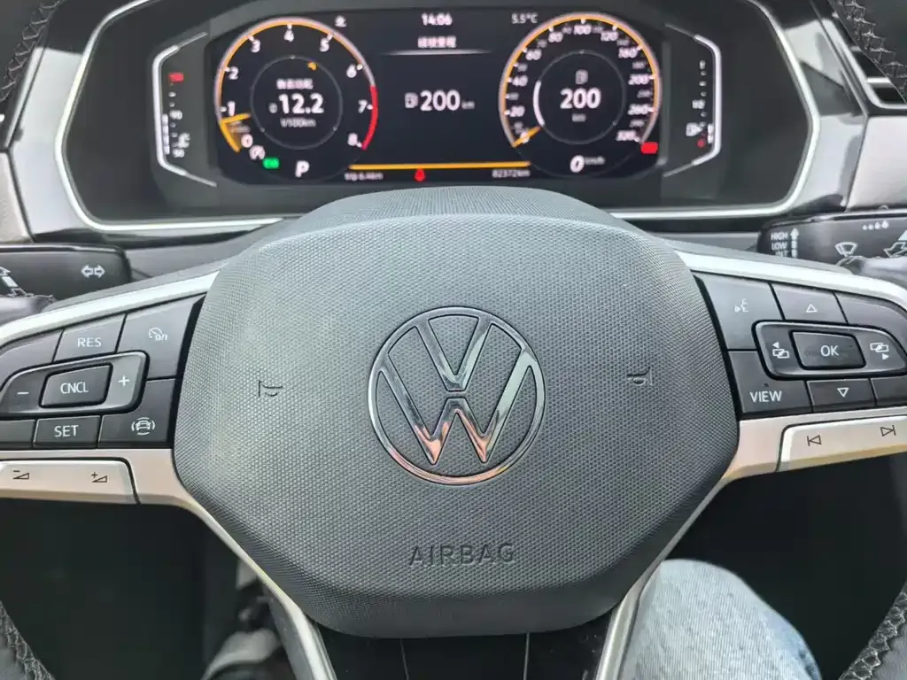 Volkswagen Magotan 2021 из CN, фото 8