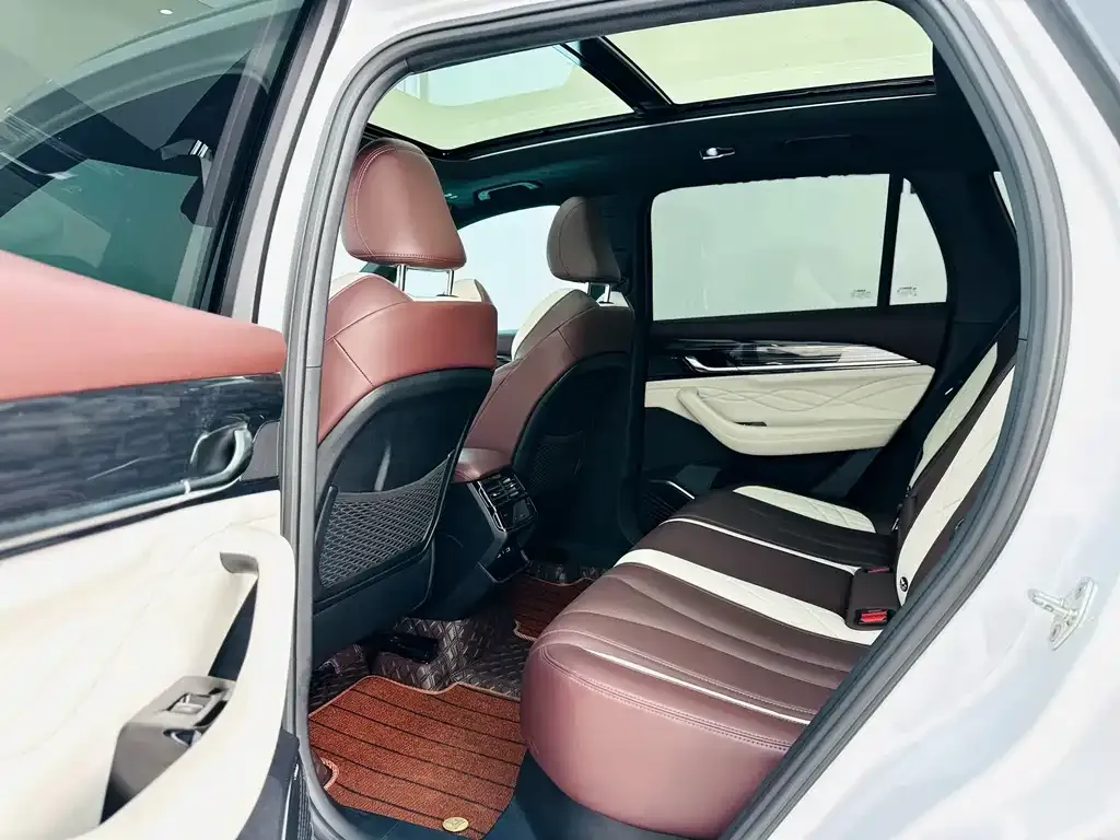 Geely Xingyue L 2022 из CN, фото 10