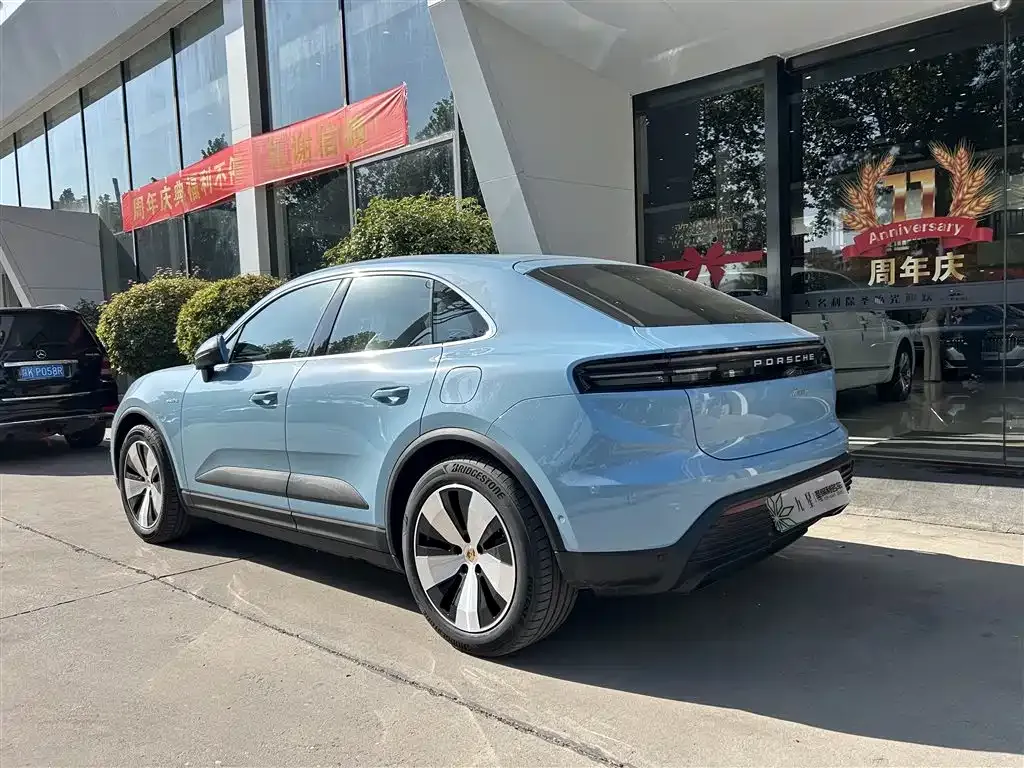 Porsche Macan EV 2025 из CN, фото 3