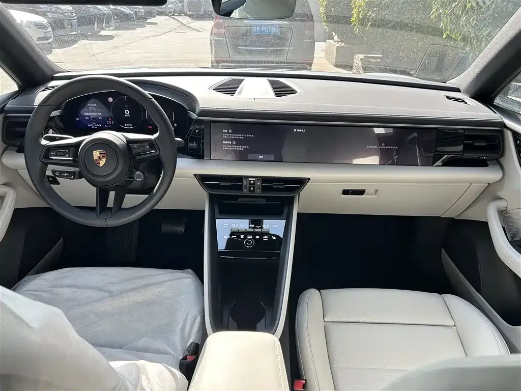 Porsche Macan EV 2025 из CN, фото 8