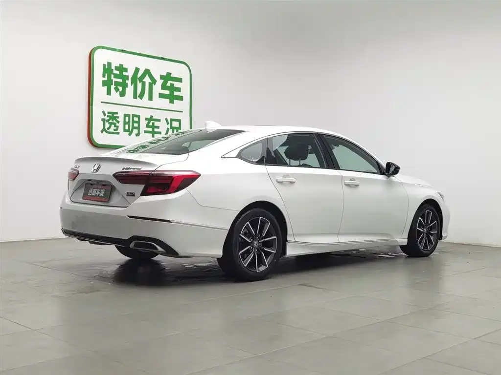 Honda Inspire 2022 из CN, фото 2