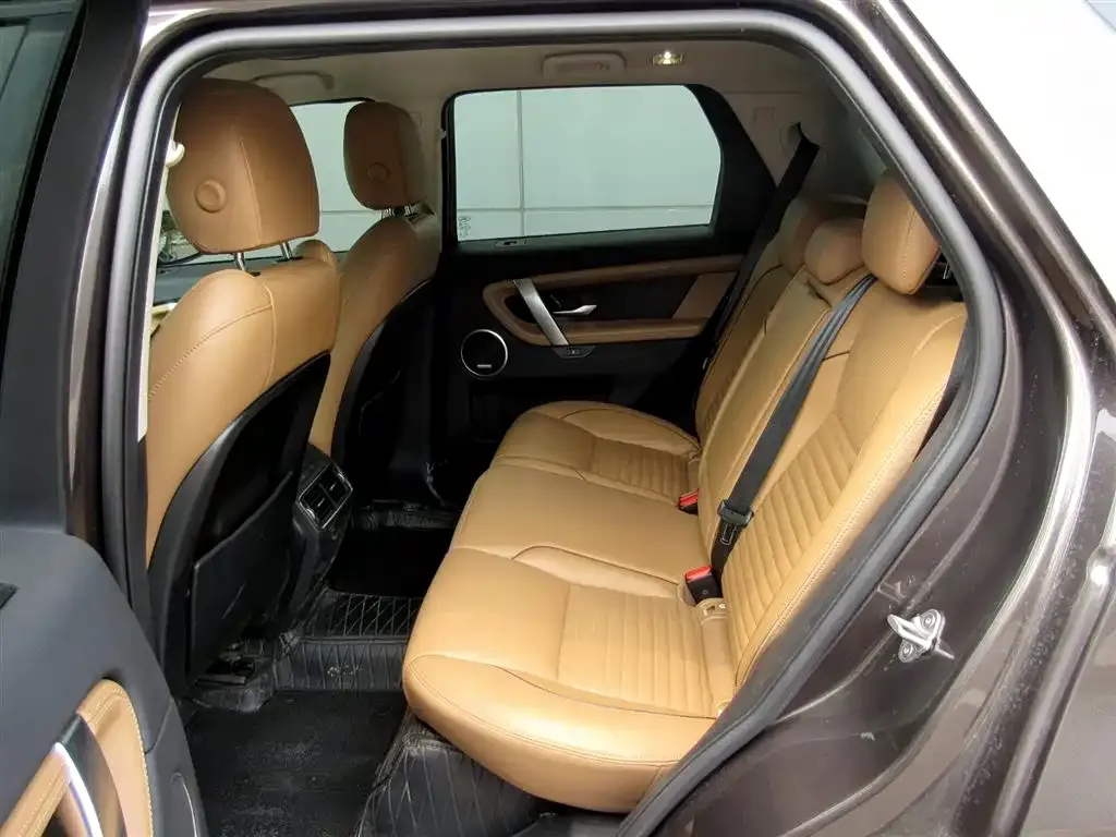 Land Rover Discovery Sport 2023 из CN, фото 7