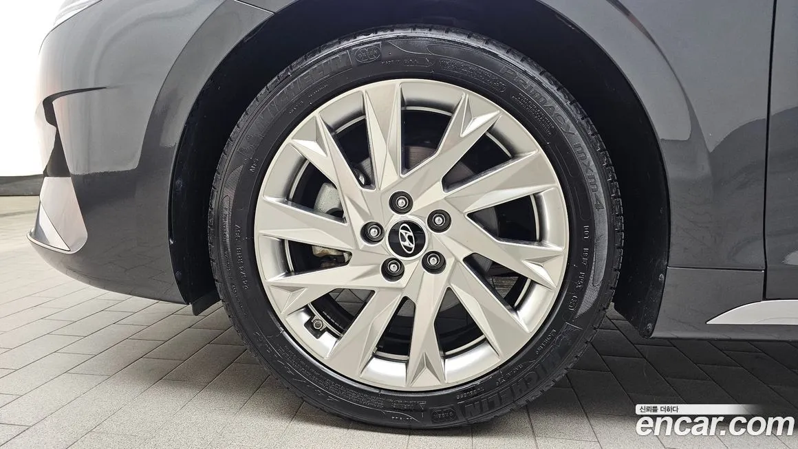 Hyundai Grandeur 2022 из KR, фото 5