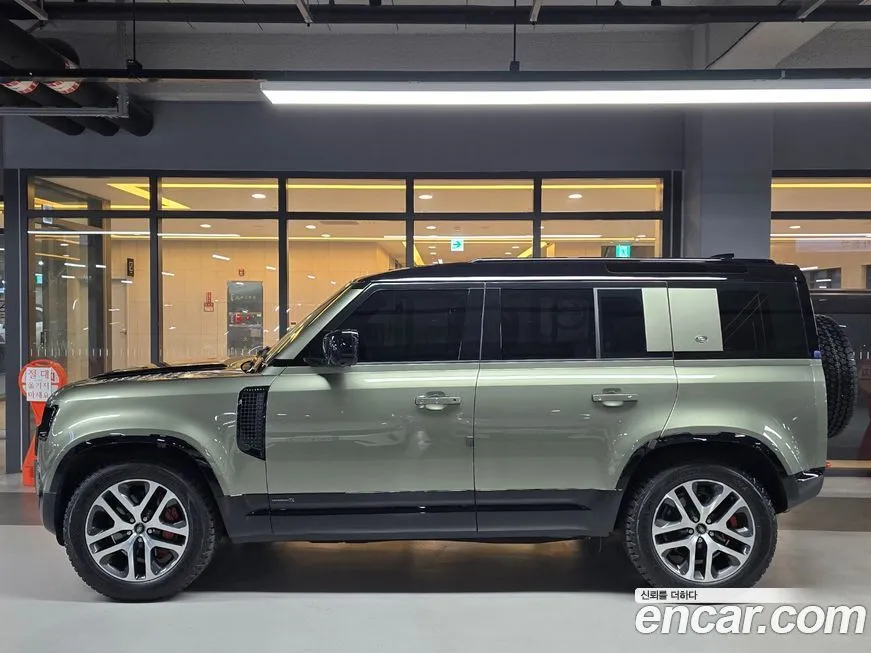 Land Rover Defender 2024 из KR, фото 3