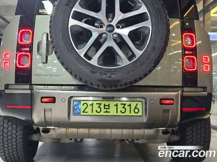 Land Rover Defender 2024 из KR, фото 7