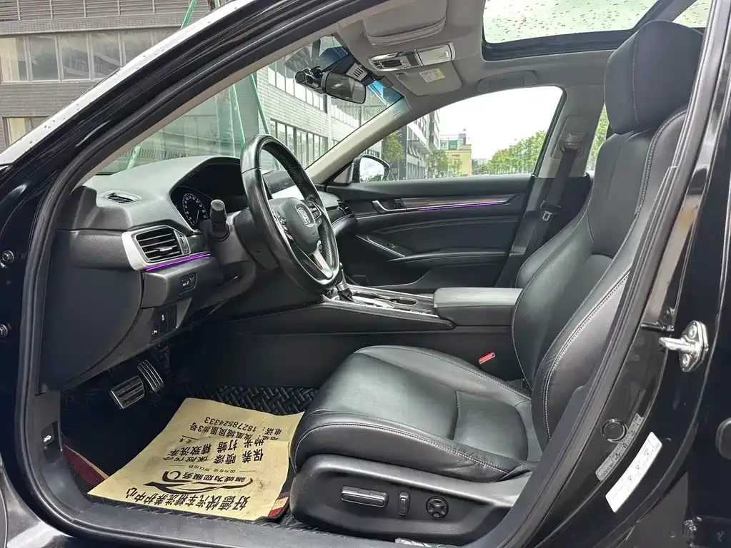 Honda Accord 2022 из CN, фото 7