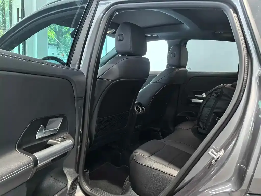 Mercedes-Benz GLA 2025 из CN, фото 5