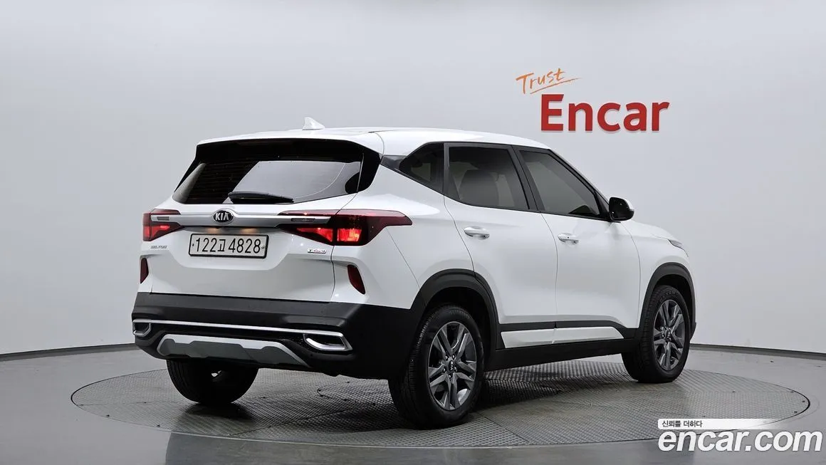 Kia Seltos 2022 из KR, фото 2