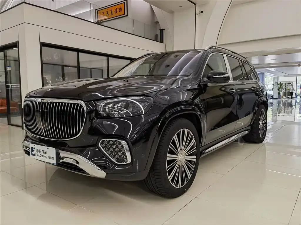 Mercedes-Benz GLS — фото 1