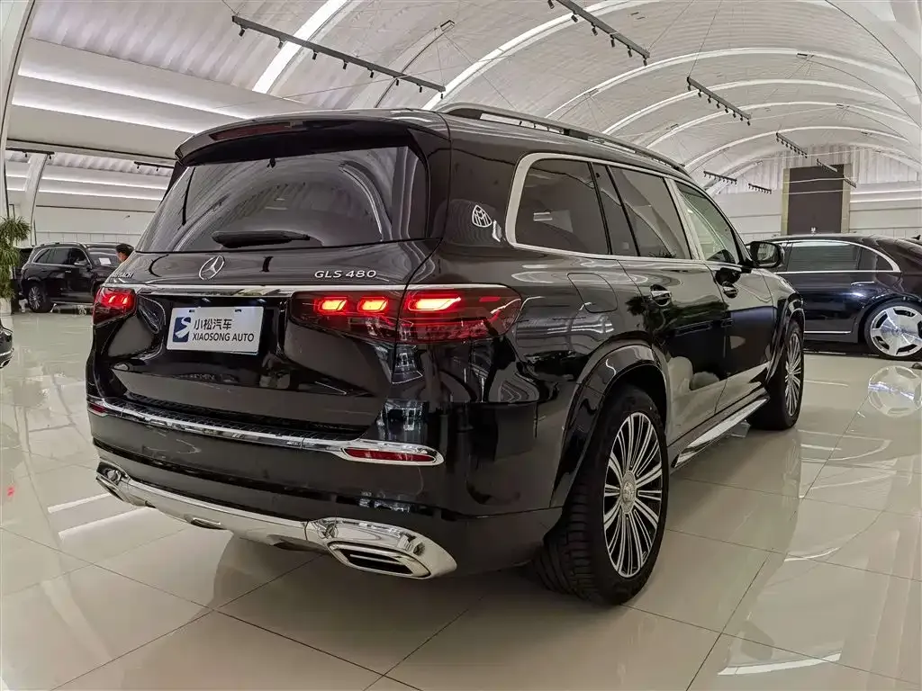 Mercedes-Benz GLS — фото 4