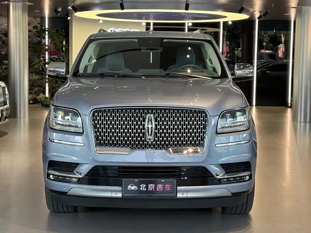 Lincoln Navigator 2022 из CN, фото 2