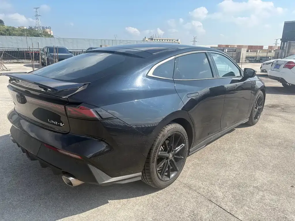 Changan UNI-V 2025 из CN, фото 7