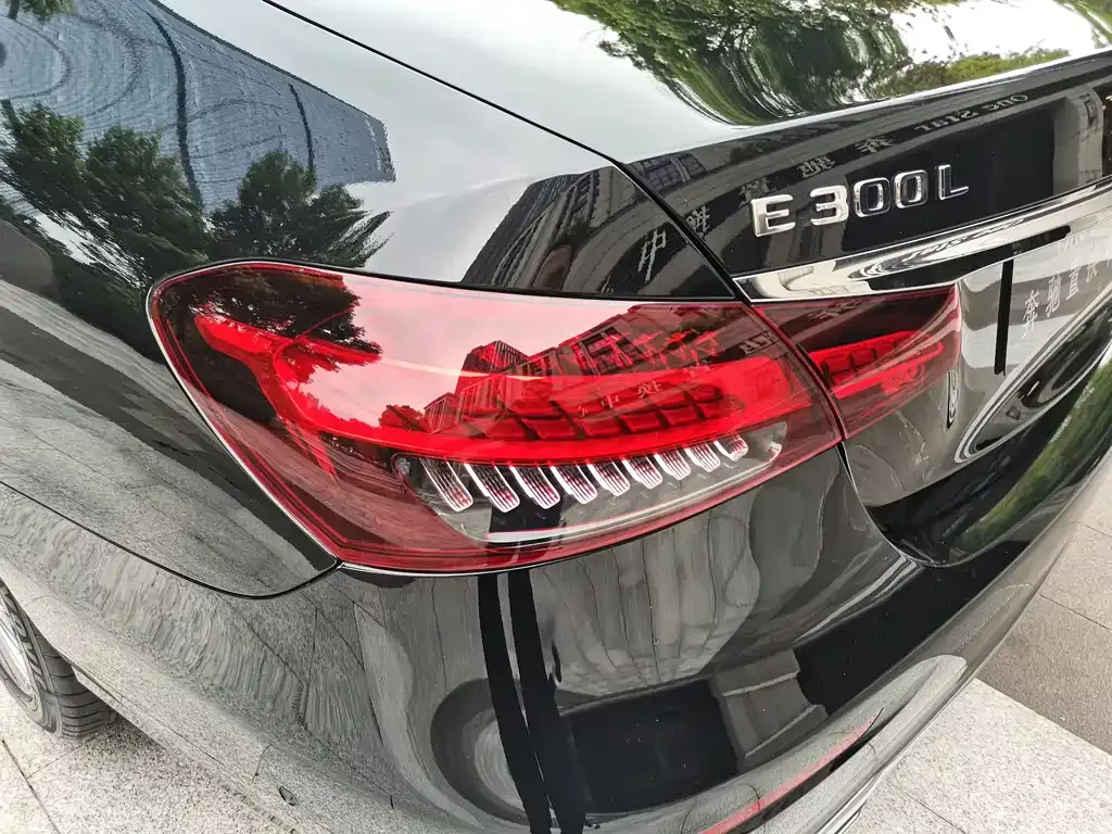 Mercedes-Benz E-Class 2023 из CN, фото 10