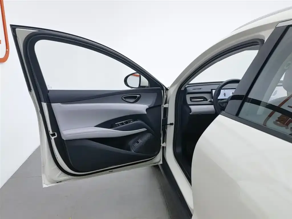 BYD Seal 06 DM-i Touring Edition — фото 8