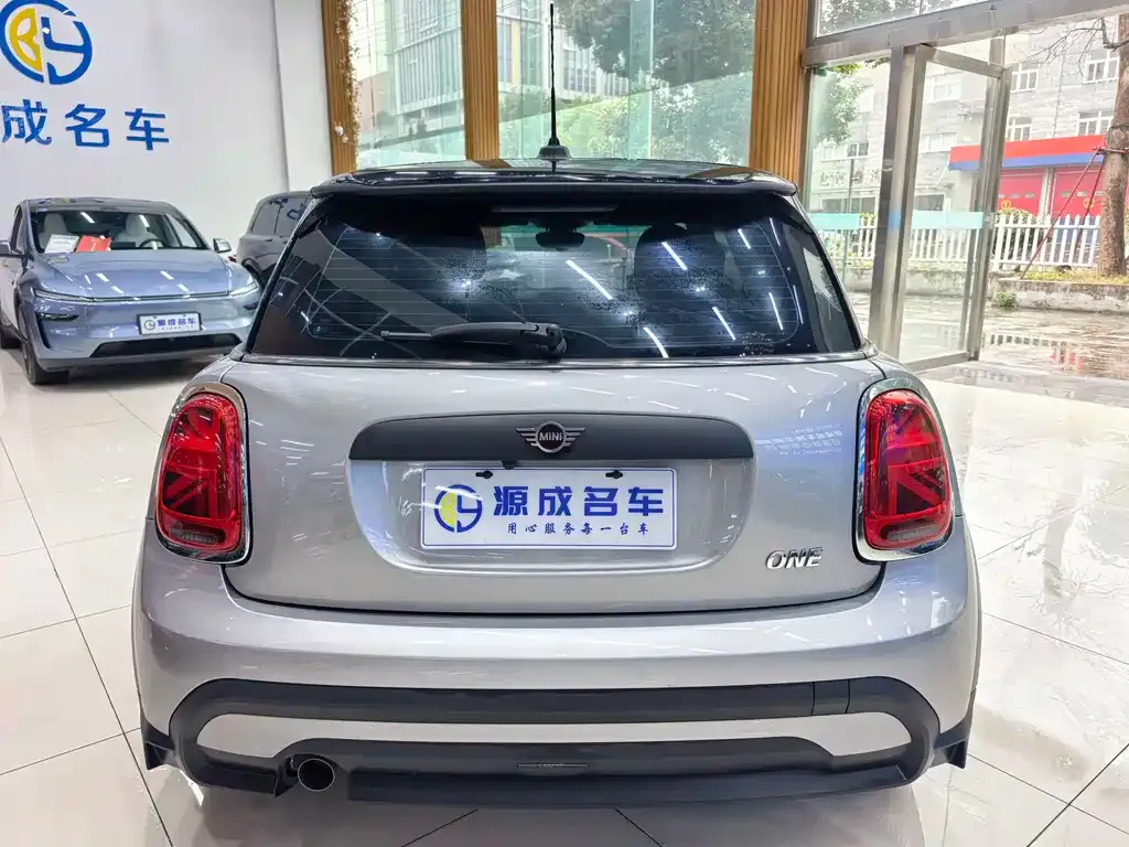 MINI Cooper (3-door) 2023 из CN, фото 7