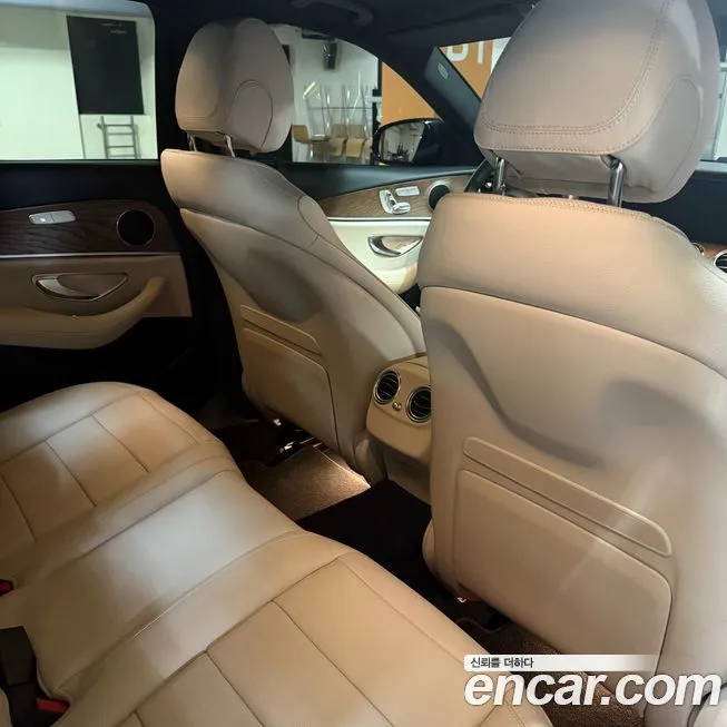 Mercedes-Benz E-Class 2023 из KR, фото 7