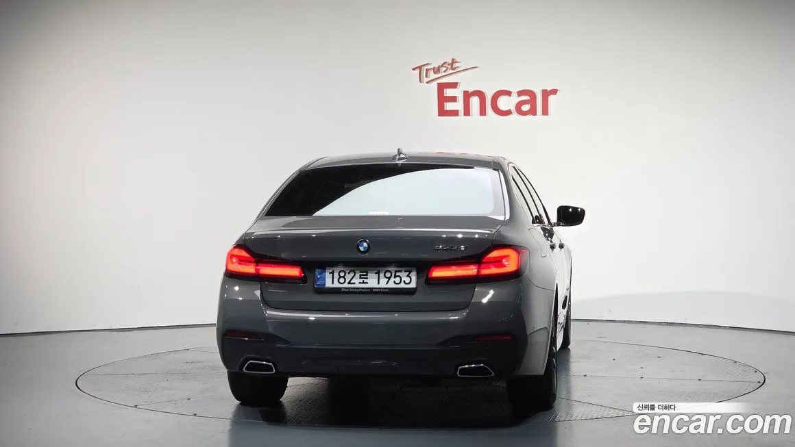 BMW 5-Series 2021 из KR, фото 4