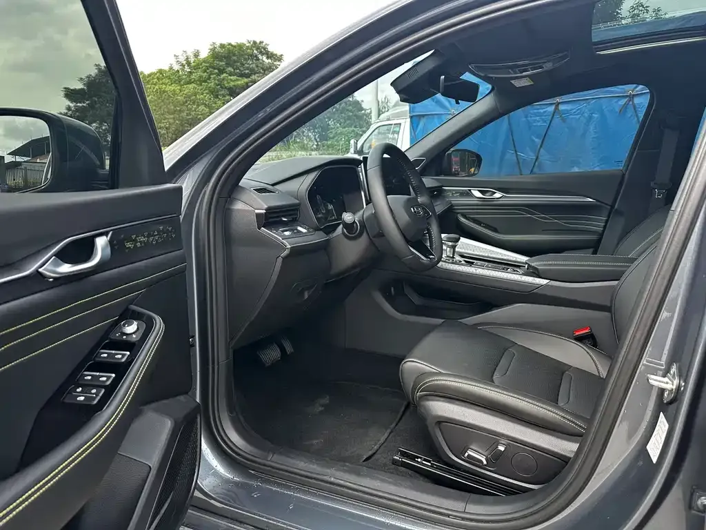 Geely Xingrui 2024 из CN, фото 4
