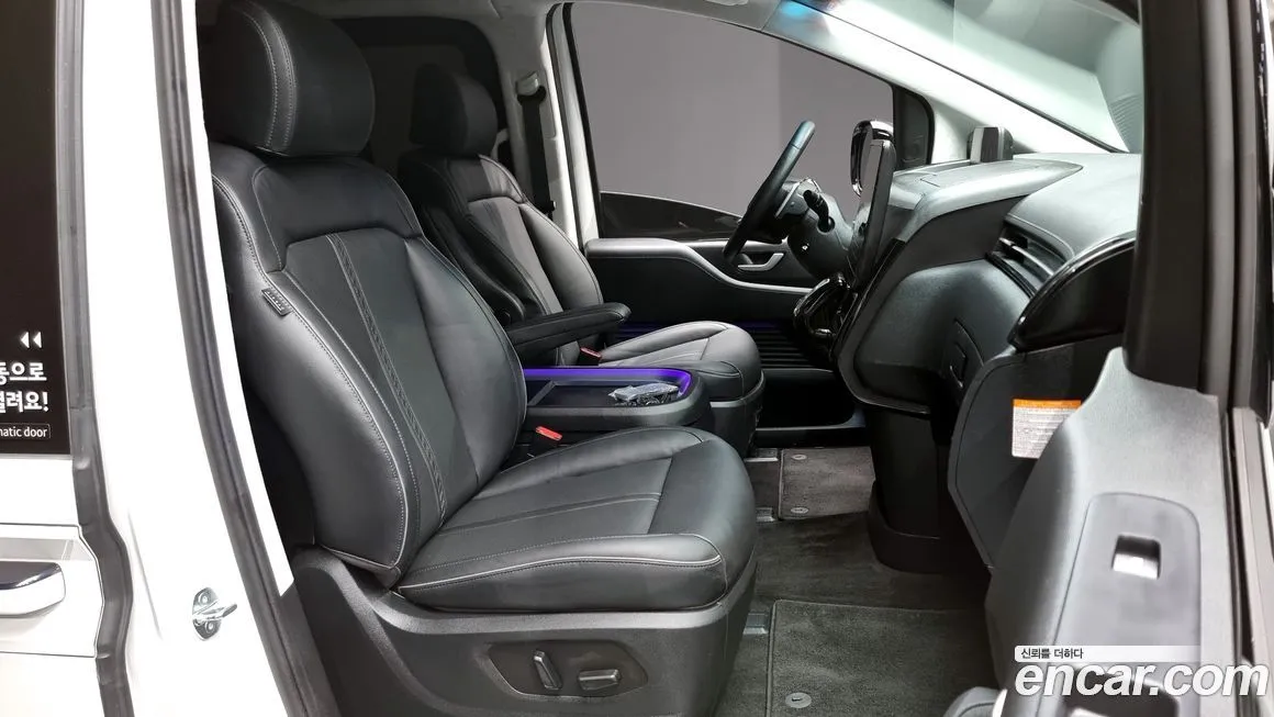 Hyundai Staria 2025 из KR, фото 10