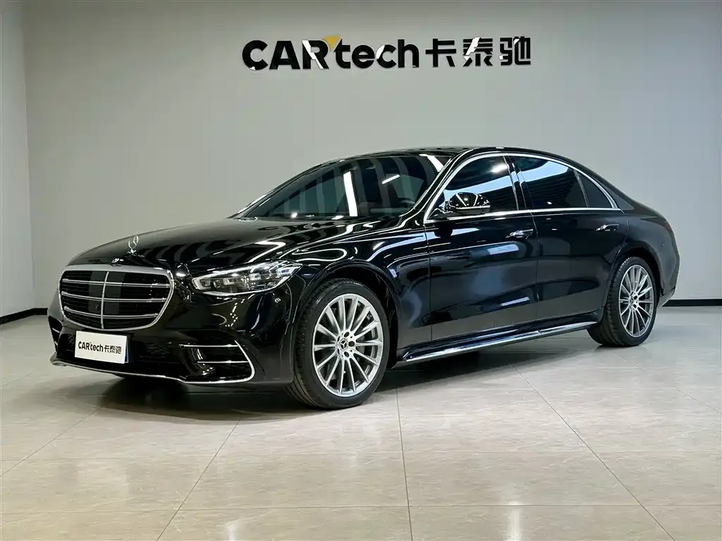 Mercedes-Benz S-Class — фото 1