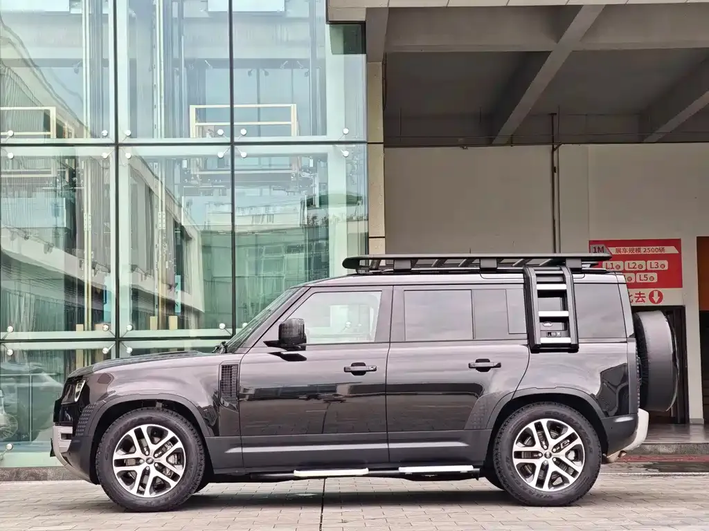 Land Rover Defender 2024 из CN, фото 8