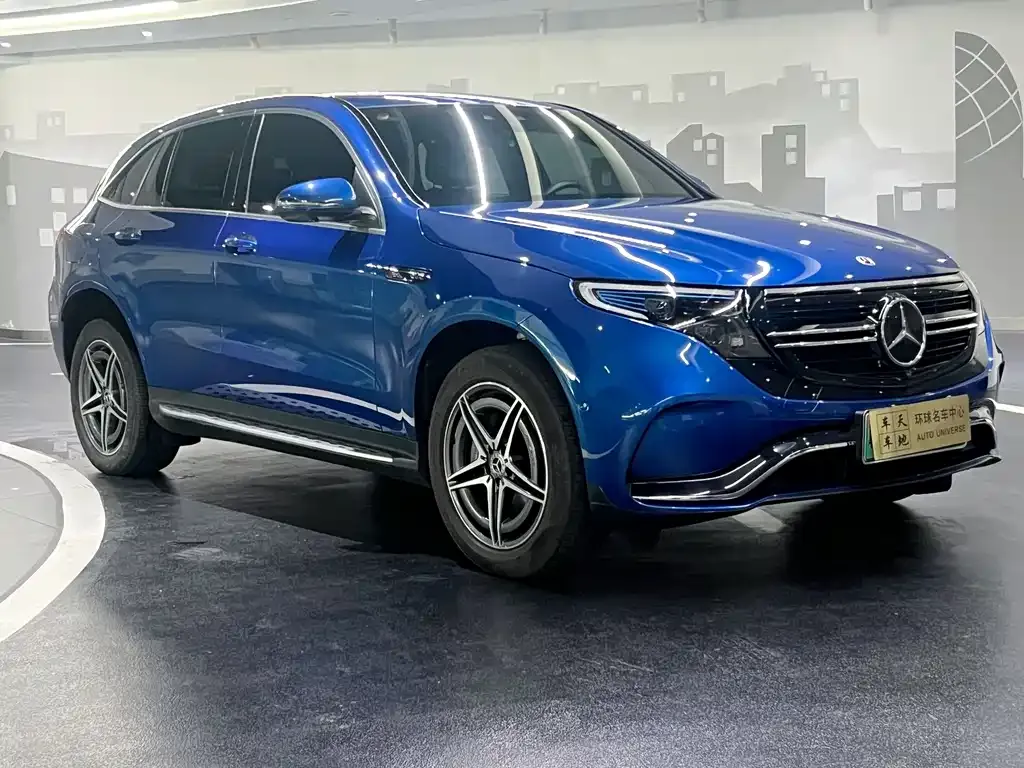 Mercedes-Benz EQC — фото 3