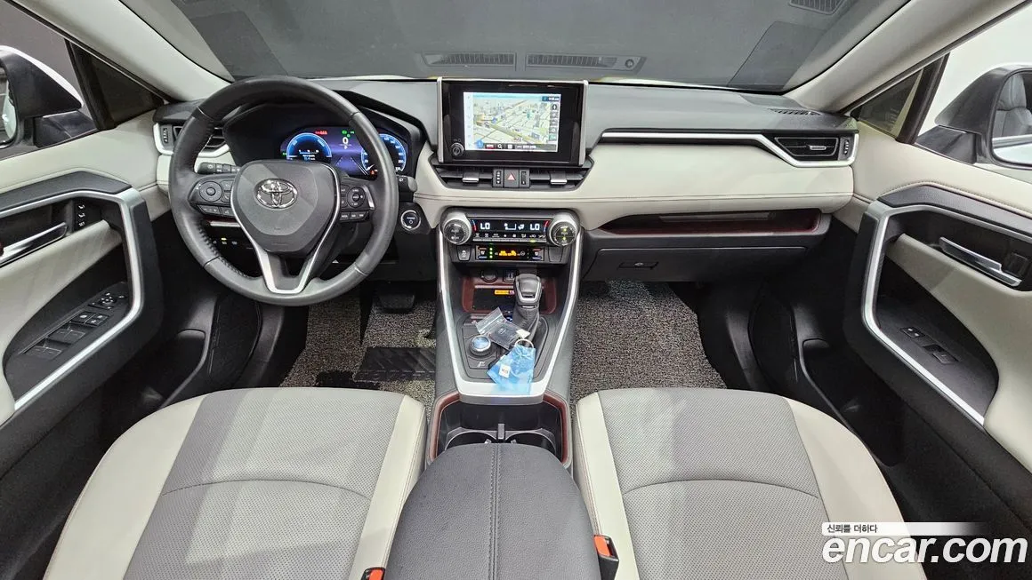 Toyota RAV4 2023 из KR, фото 7