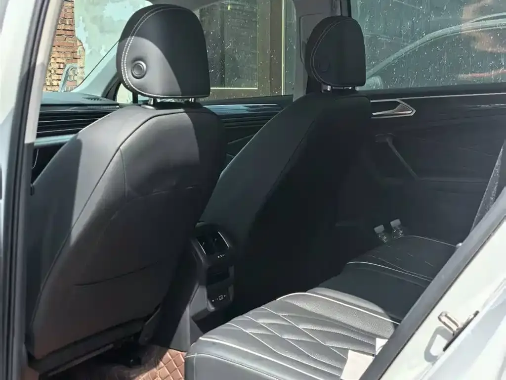 [object Object] Tiguan L 2023 из CN, фото 10