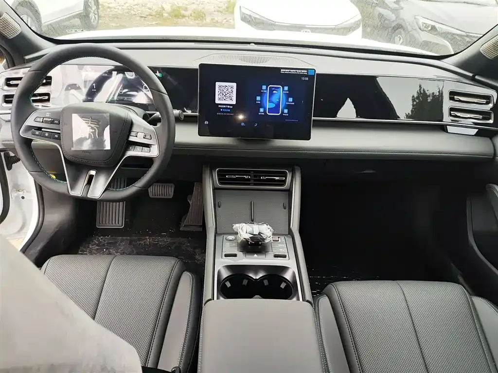 BYD Qin L 2025 из CN, фото 10