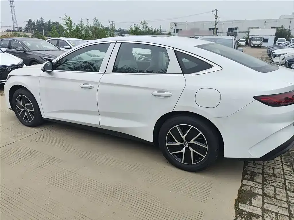 BYD Qin L 2025 из CN, фото 5
