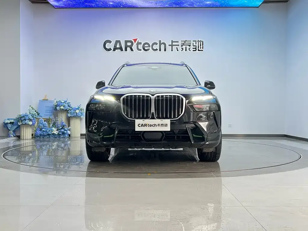 BMW X7 2023 из CN, фото 2