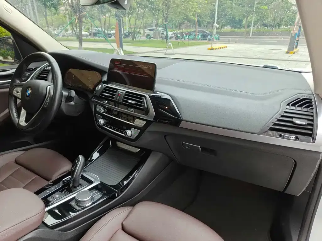 BMW X3 2021 из CN, фото 9