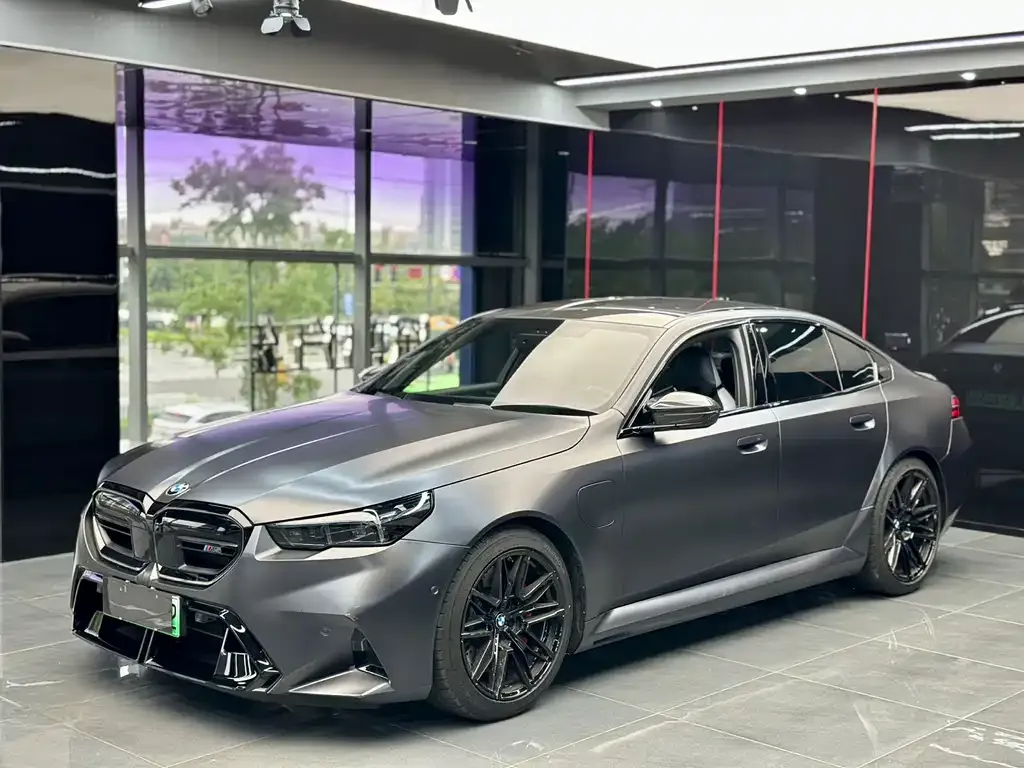 BMW M5 New Energy 2025 из CN, фото 1